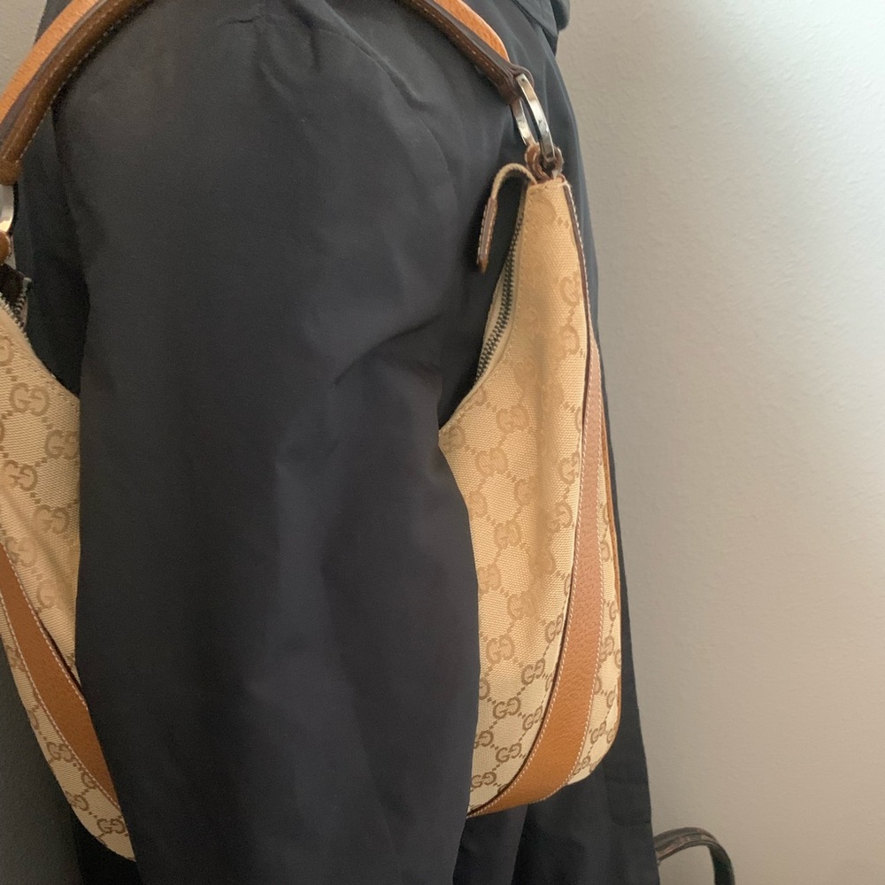 Gucci Vintage Bag - Picture 9 of 10